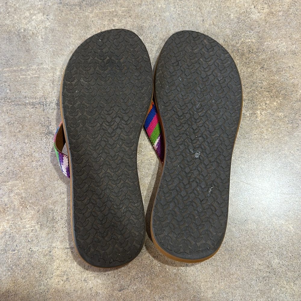 Women’s Reef Brown Sandals with Colorful Straps size 9 - Picture 5 of 6